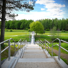 Apžvalgos aikštelė prie Pakruojo sinagogos (3)
