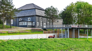 Apžvalgos aikštelė prie Pakruojo sinagogos (4)