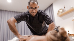 Ashraf masažo studija, Giluminis taškinis nugaros masažas