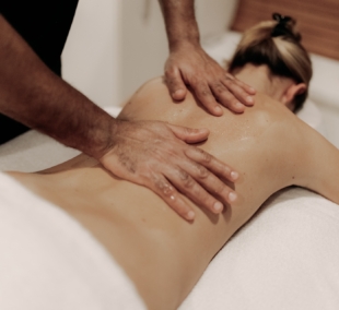 Ashraf masažo studija, Giluminis taškinis viso kūno masažas