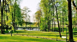 poilsis bistrampolio dvare aplinka 10778