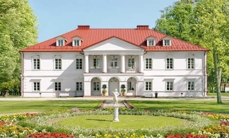 poilsis bistrampolio dvare geles 13096