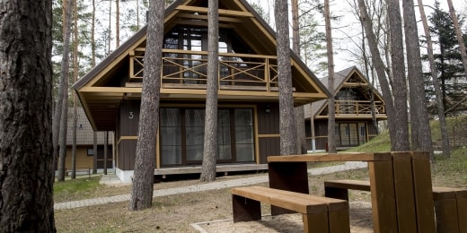 campus viridis suoliukas namelis 14790