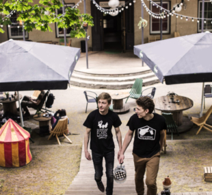 Downtown Forest Hostel & Camping 2