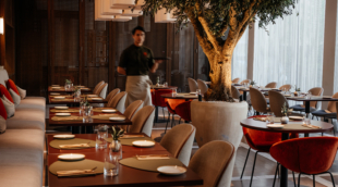 Hilton Vilnius RESTAURANT