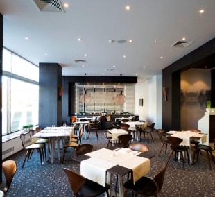 Holiday Inn Vilnius restoranas