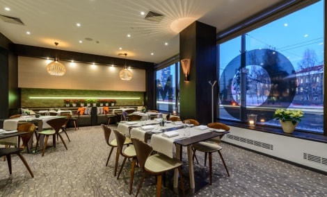 Holiday Inn Vilnius Rib Room 4