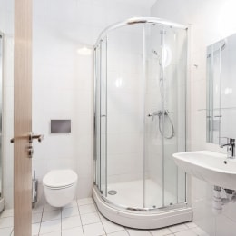 houseys kaunas central 6