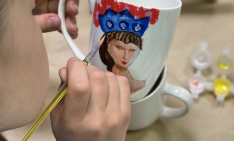 Kūrybinės dirbtuvės Art by Audra tapyba ant porceliano 5