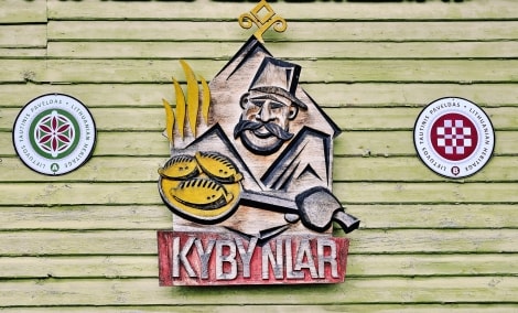 poilsis trakuose pramogos kybynlar logotipas 9560