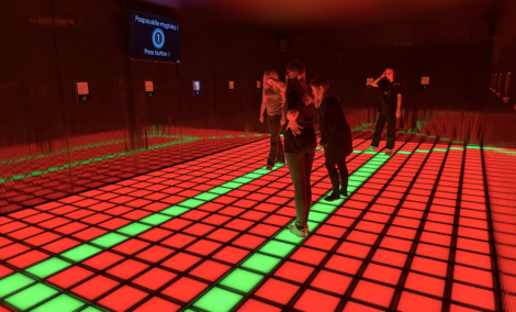 Lava floor, grindys lava Vilniuje 4