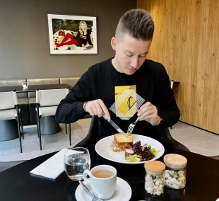 ese birstone makalius restorane 2