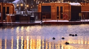 Marionette sauna