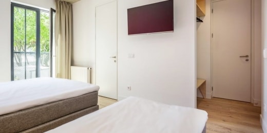 poilsis palangoje melt guest house tv