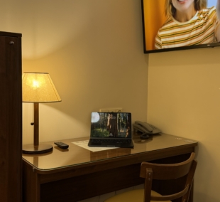 MEMEL HOTEL DVIVIETIS 1