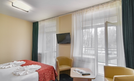 Mineral SPA Draugystė kambarys su balkonu