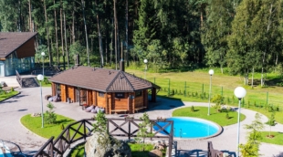 atostogu parkas pramogos lauko baseinuose 1