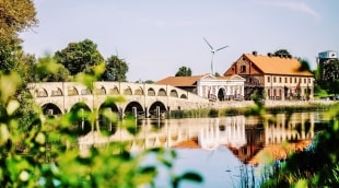 poilsis pakruojo dvare aplinka 12823