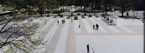 Prisikėlimo aikštės siena iš TIC archyvų (1)