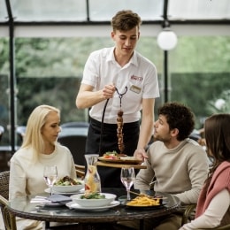 radailiu dvaras vakariene