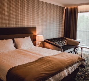 rdailiu dvaras dvivietis aplinka