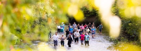 river hiking2