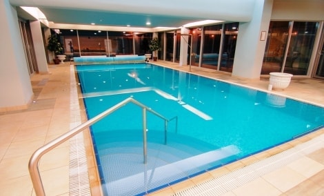 birstone royal spa residence baseinas