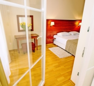 poilsis birstone royal spa residence is balkono 10000