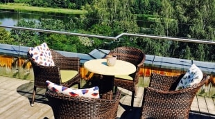 kur pavalgyti birstone saules terasa aplinka 10613