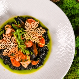 tonyresort treakuose restoranas