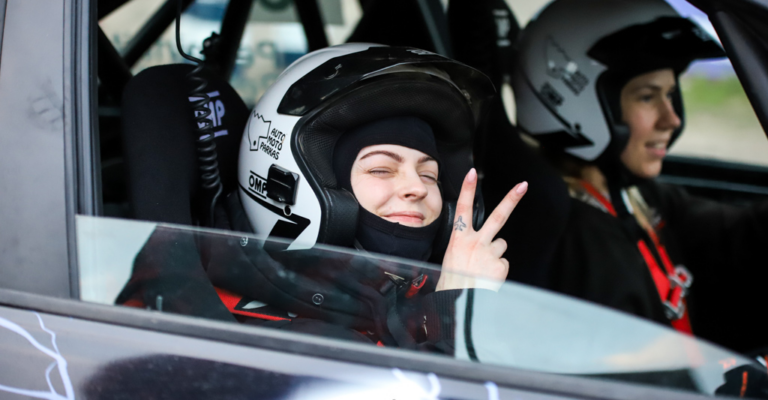 Važiavimas ralio automobiliu