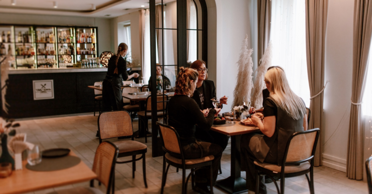 Pietūs arba vakarienė