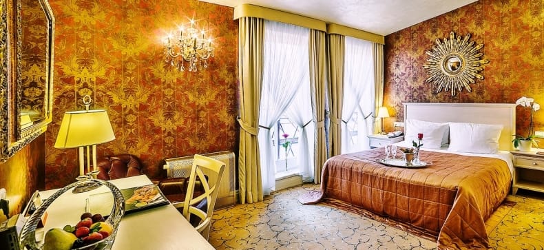 „Ramada“ (Imperial Hotel & Restaurant)