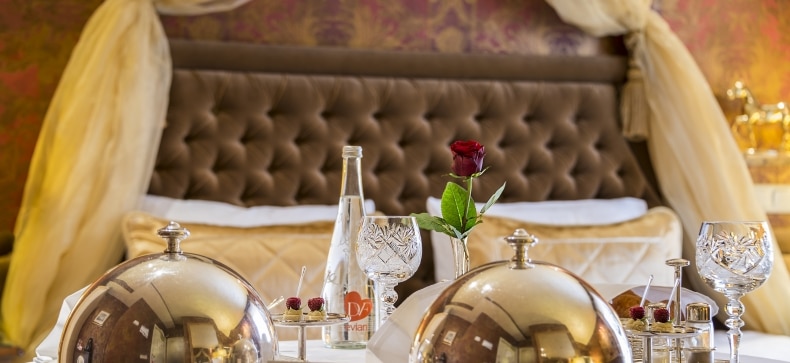 „Imperial Hotel & Restaurant“