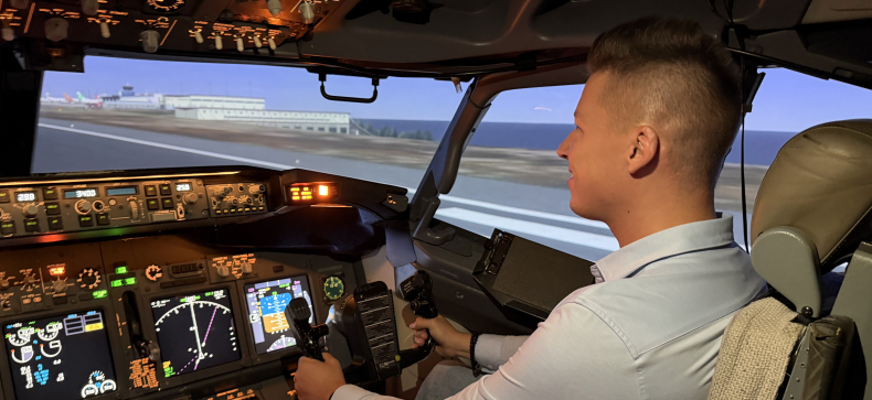 Simuliatoriaus pilotavimas