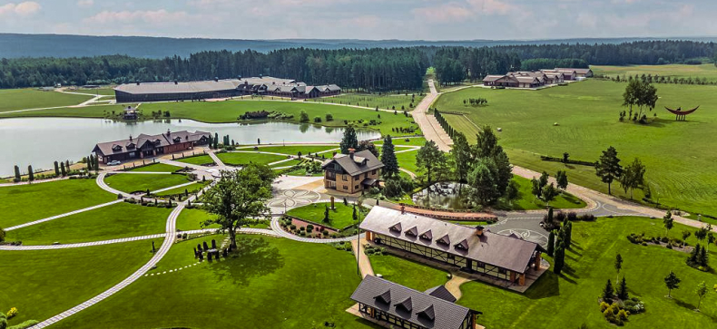 „Royal Horse Resort“